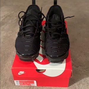 Black Air VaporMax Plus